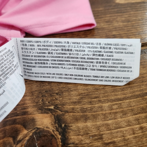 NWT Hollister Seamless Fabric Crew Baby Tees – Size Small - Picture 5 of 10